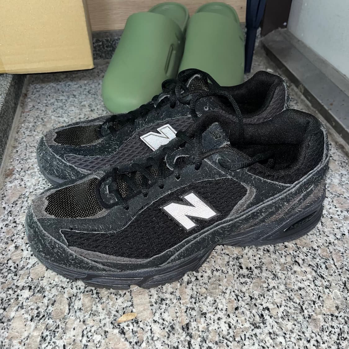 뉴발란스 엑슬림 270 상품이미지1