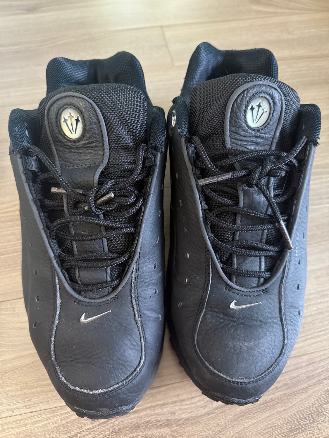 녹타 x 나이키 핫 스텝 에어 테라 트리플 블랙 상품이미지1