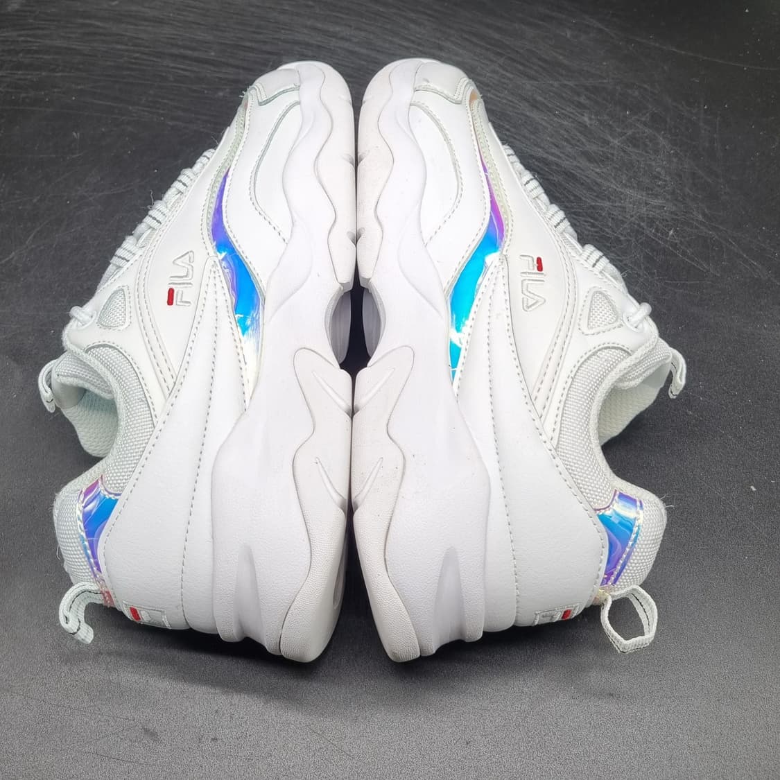 휠라 레이프리즘 여성운동화235. 상품이미지5