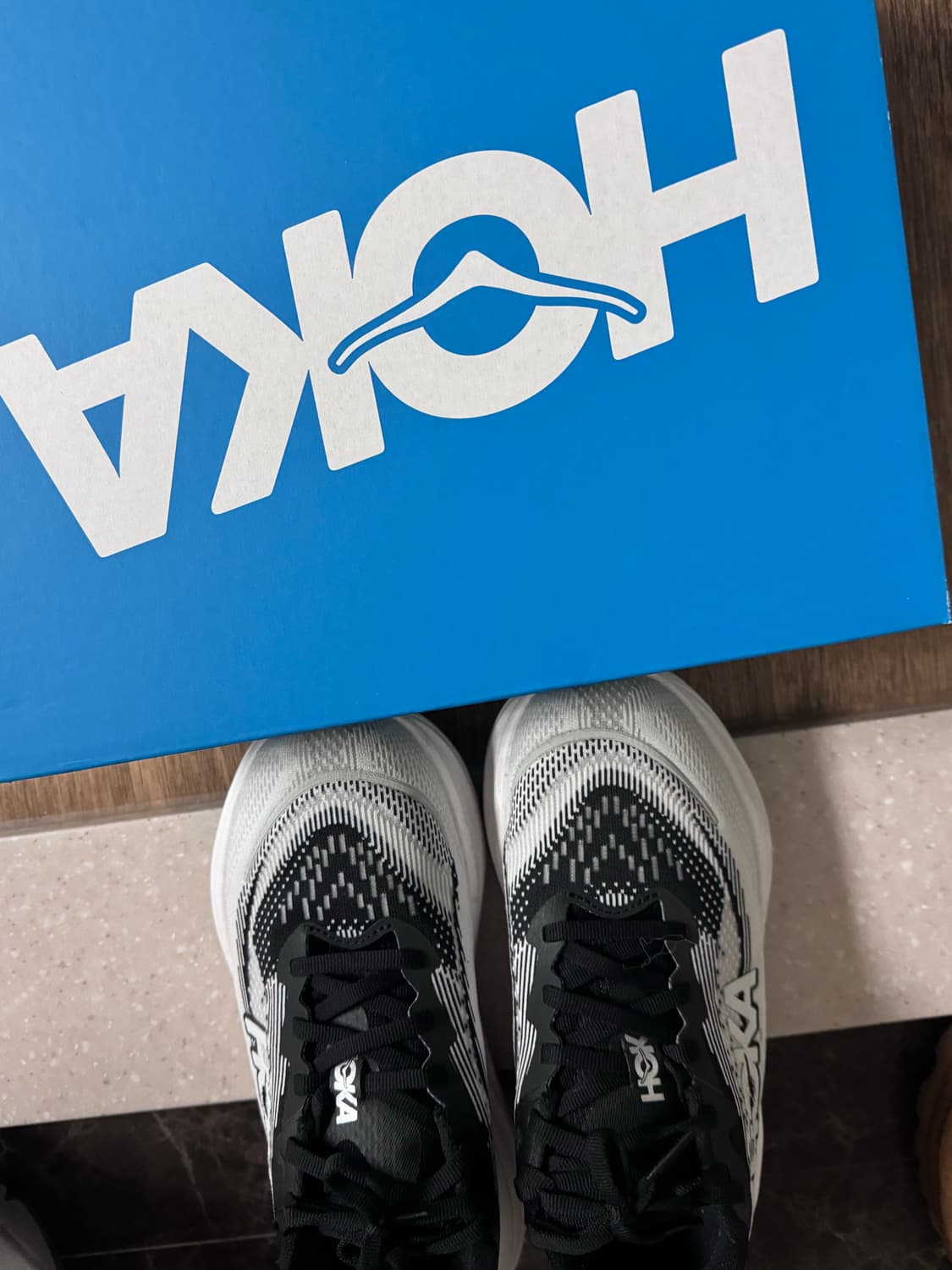 호카 스카이플로우 와이드 상품이미지2