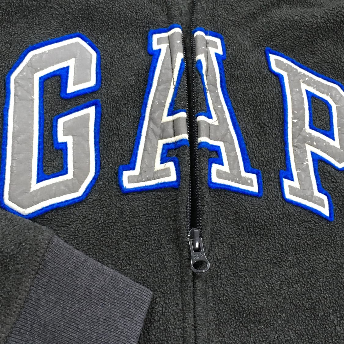 투티/0275 GAP 스포티 기모 후드 집업 로고 스카치 y2k 패치 상품이미지4