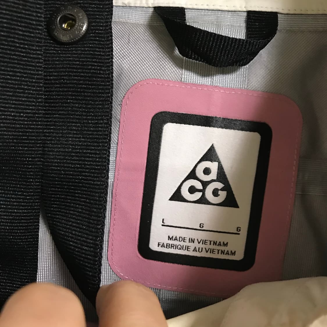 나이키acg 고어텍스 디플로이 대장급자켓 상품이미지4