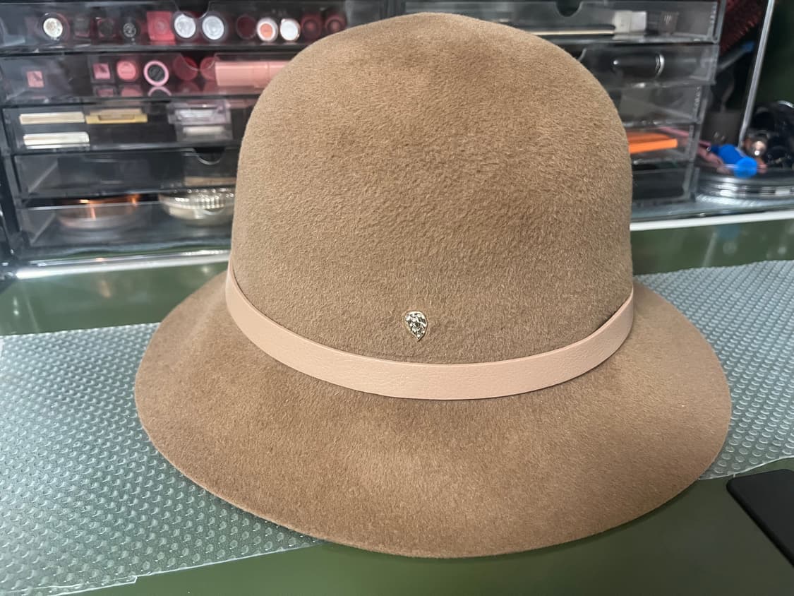 미착용) 헬렌카민스키 빗지6 라지 상품이미지1