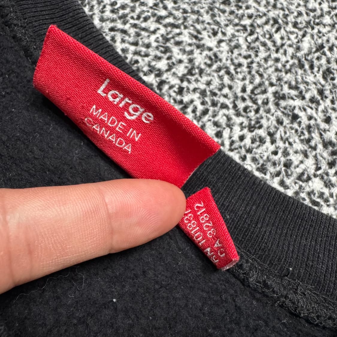 Name : 슈프림 자수 S로고 크루넥 블랙 컬러 맨투맨 :)  상품이미지6