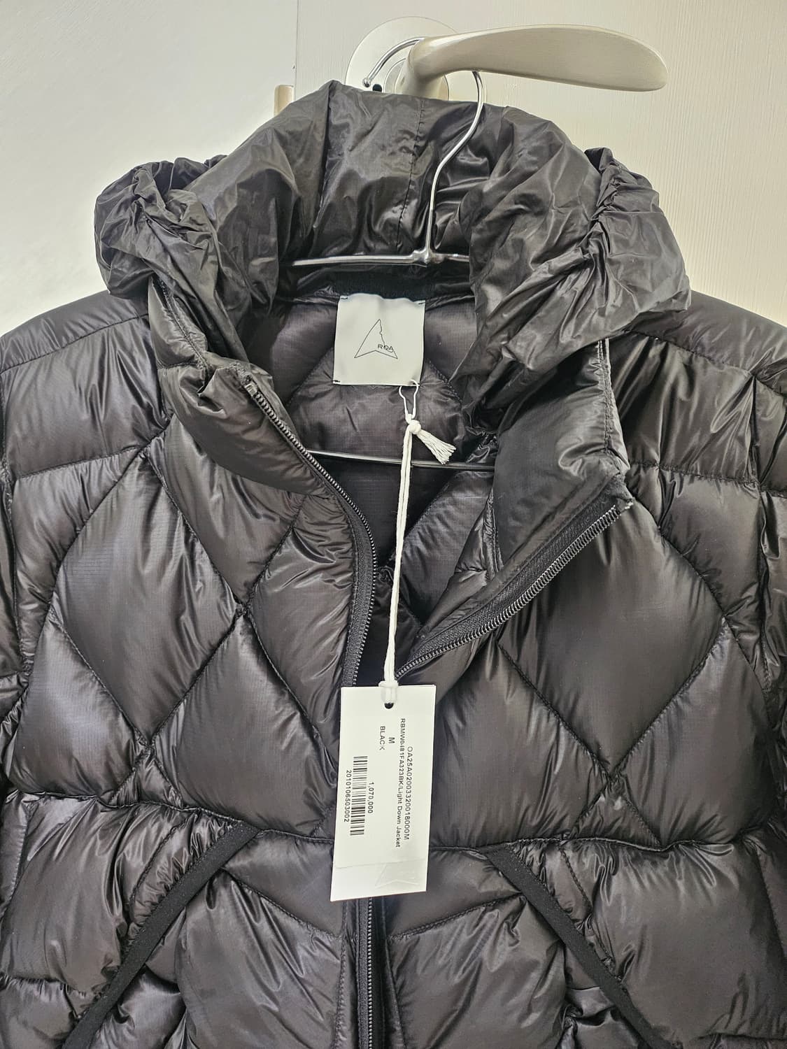 로아 ROA 라이트 다운 자켓 M 사이즈 상품이미지2