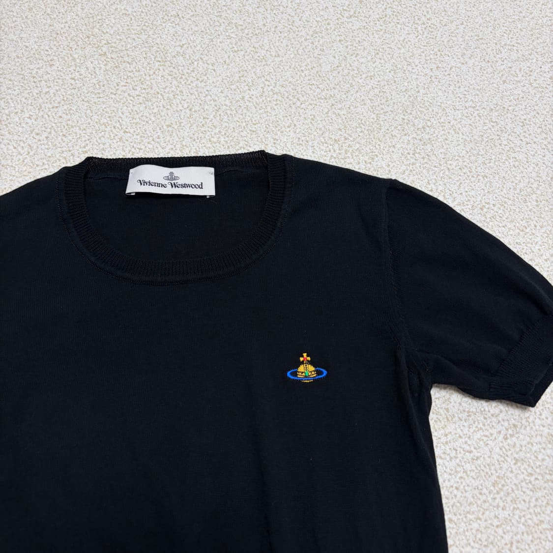 비비안웨스트우드 베아 탑 반팔 니트 상품이미지2