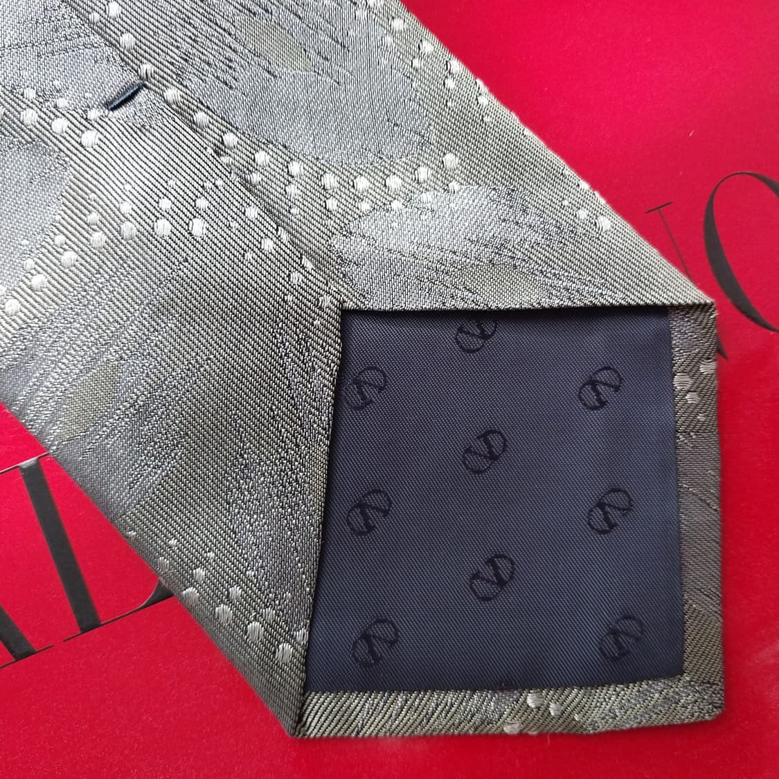 발렌티노 실크 올리브그레이 패턴 넥타이 8.9cm A등급 K2161 상품이미지7