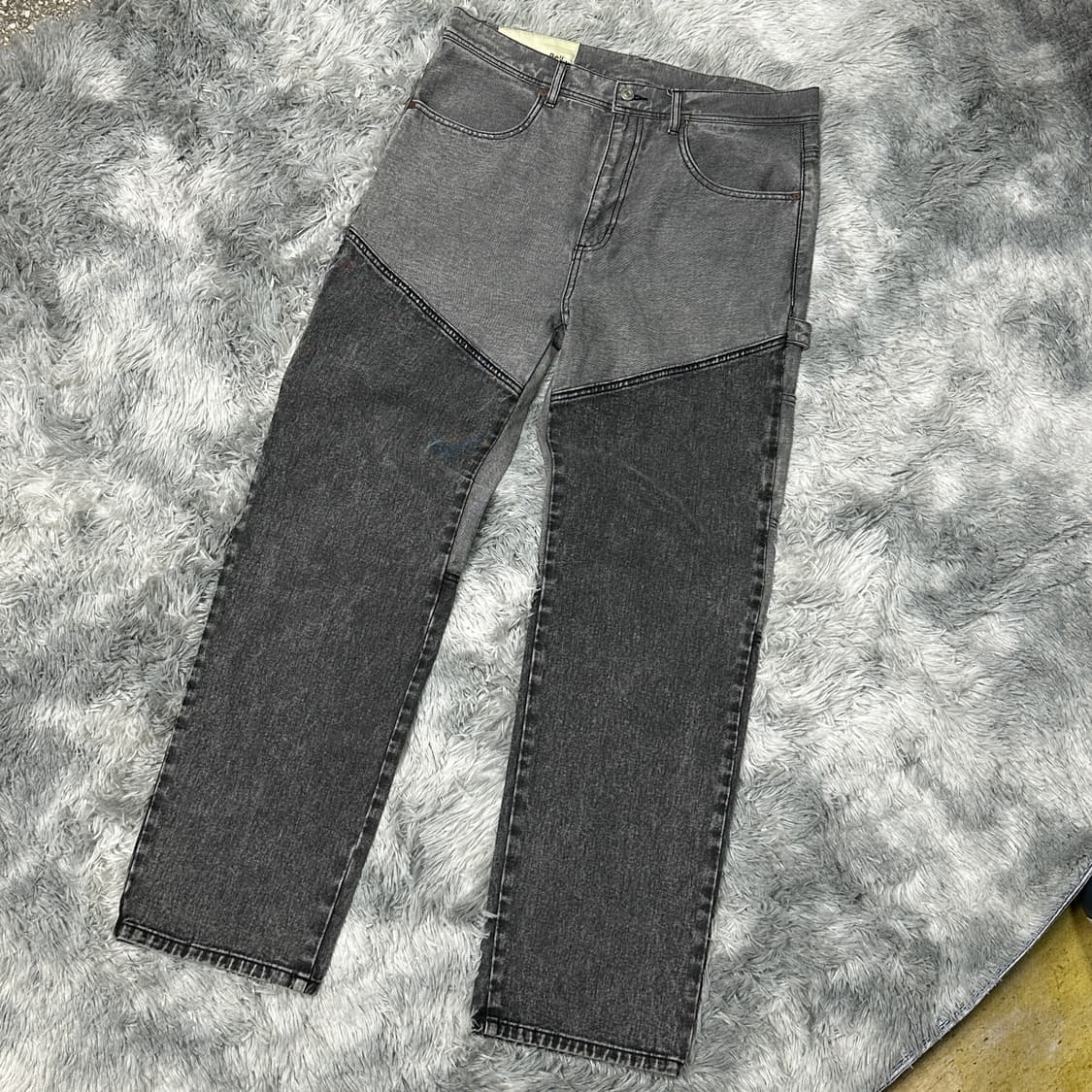 앤더슨벨 투톤 워시드 리버스진 36 상품이미지1