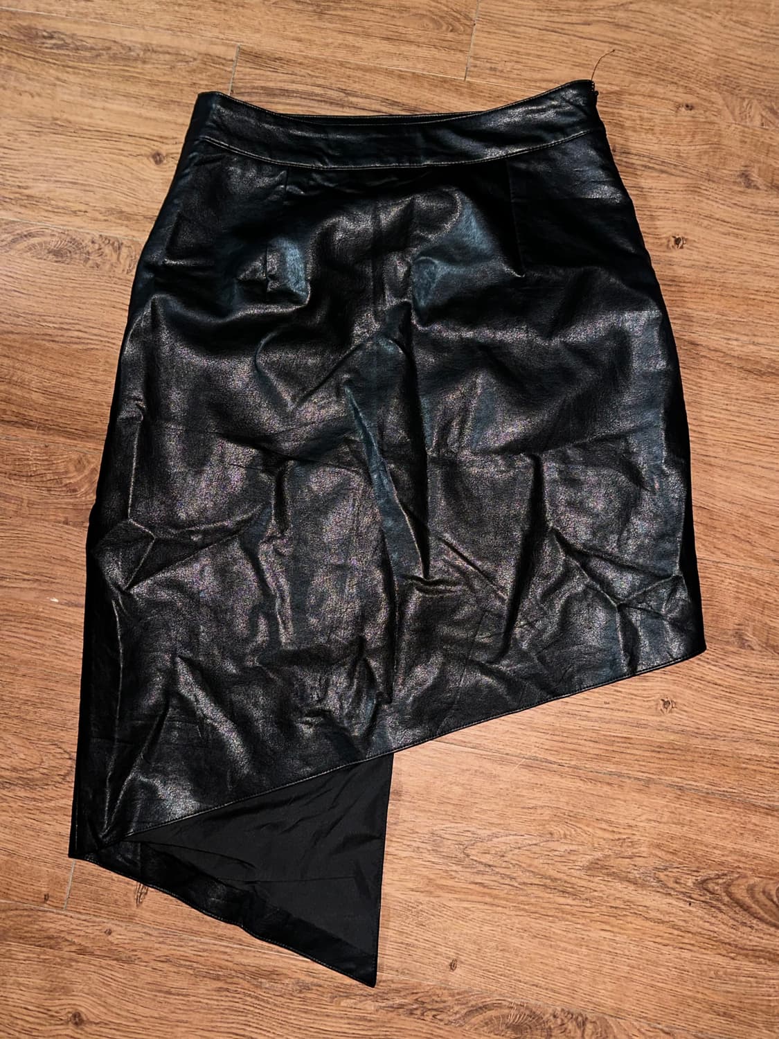 합성 가죽 H라인 언발 스커트 상품이미지1