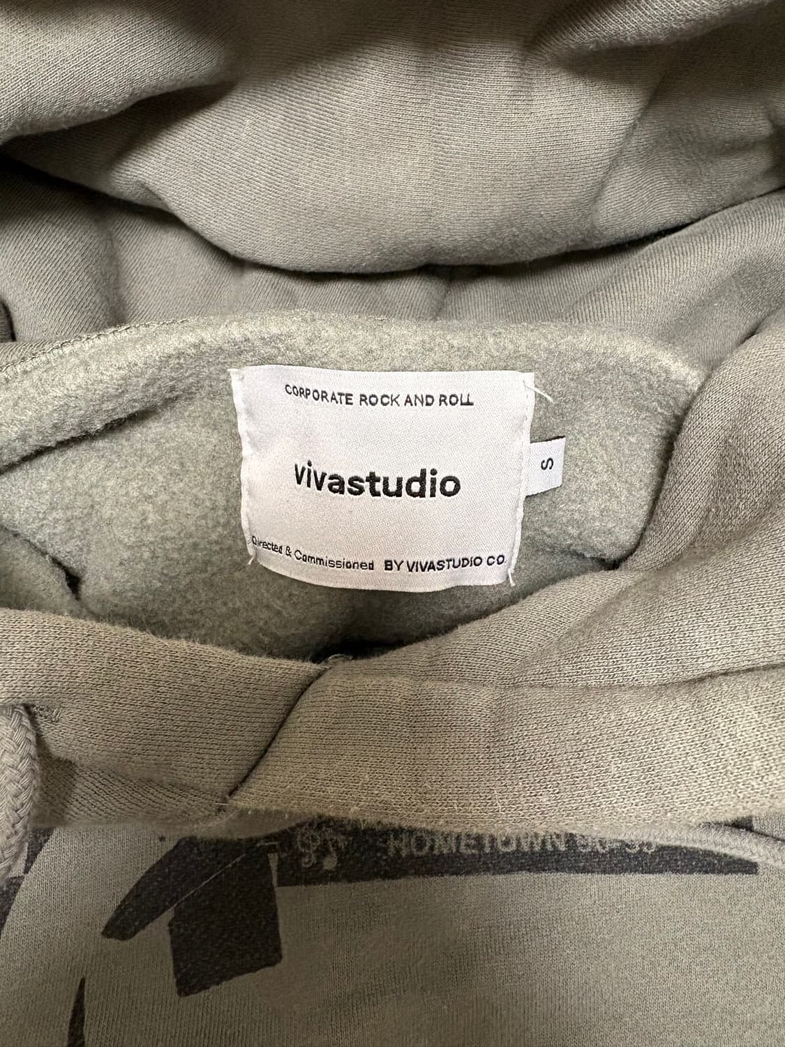 비바스튜디오 후드티 상품이미지3