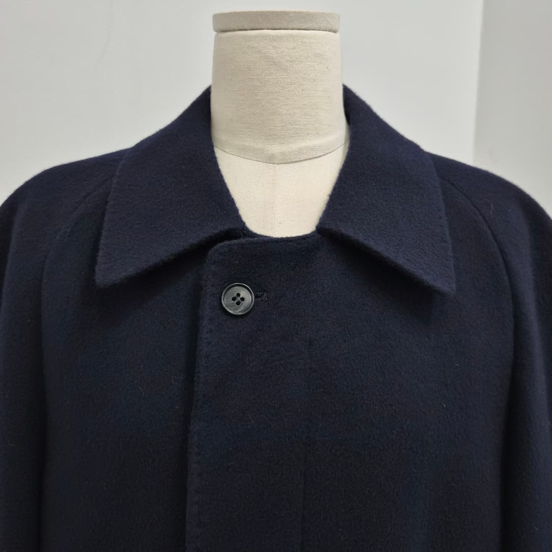 버진울80 캐시미어20 남녀공용 네이비 롱코트  상품이미지5