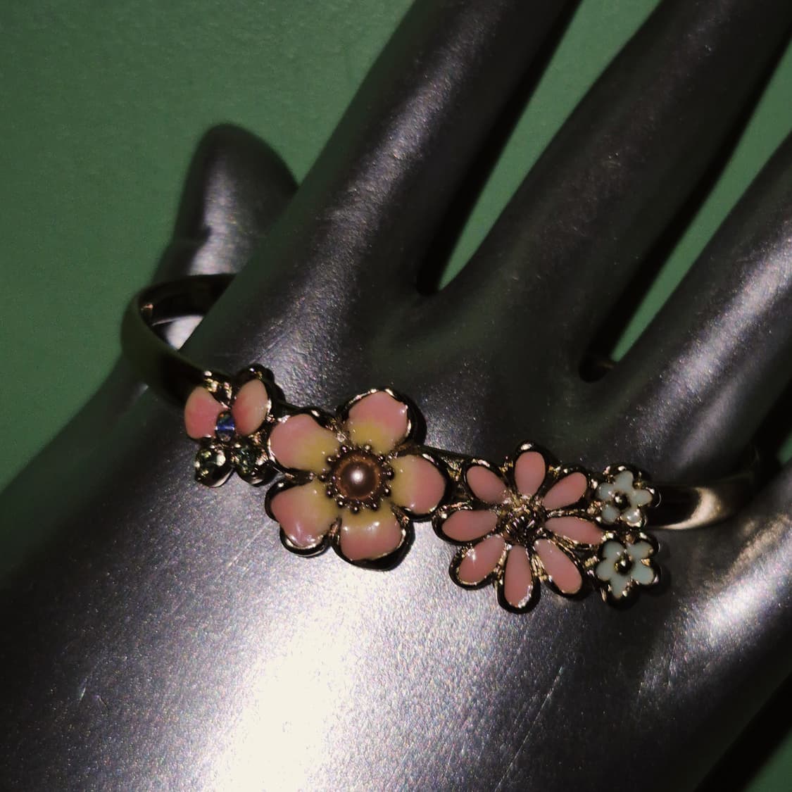 04s 안나수이 에나멜 꽃잎 나비 뱅글 상품이미지6