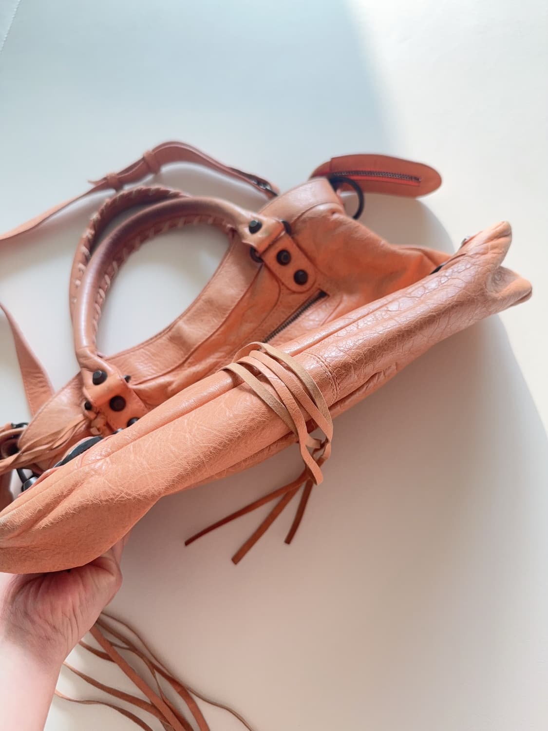 발렌시아가 모터백 상품이미지4