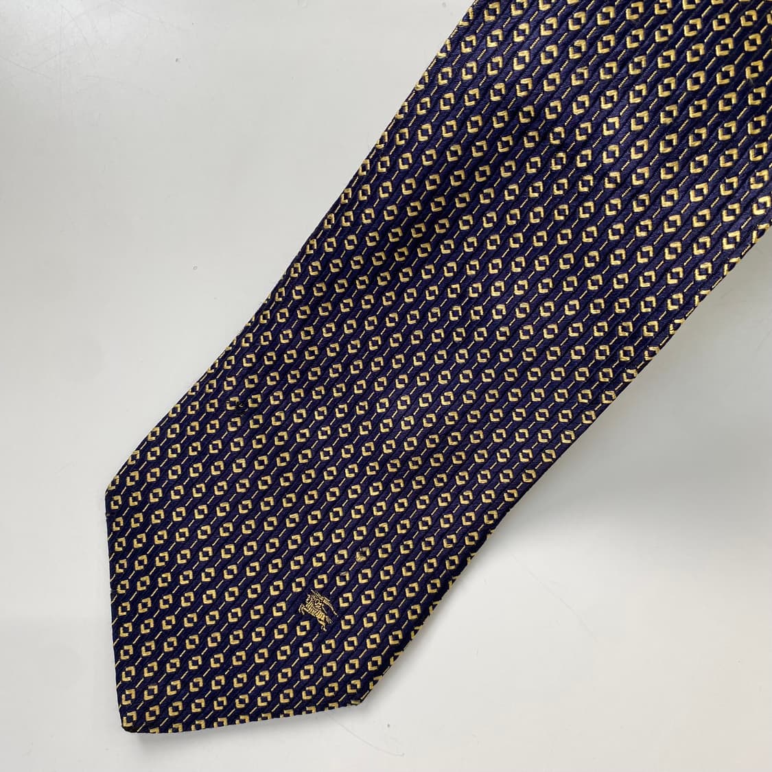 버버리 심플로고 명품 정품 넥타이 (Burberry) 상품이미지4