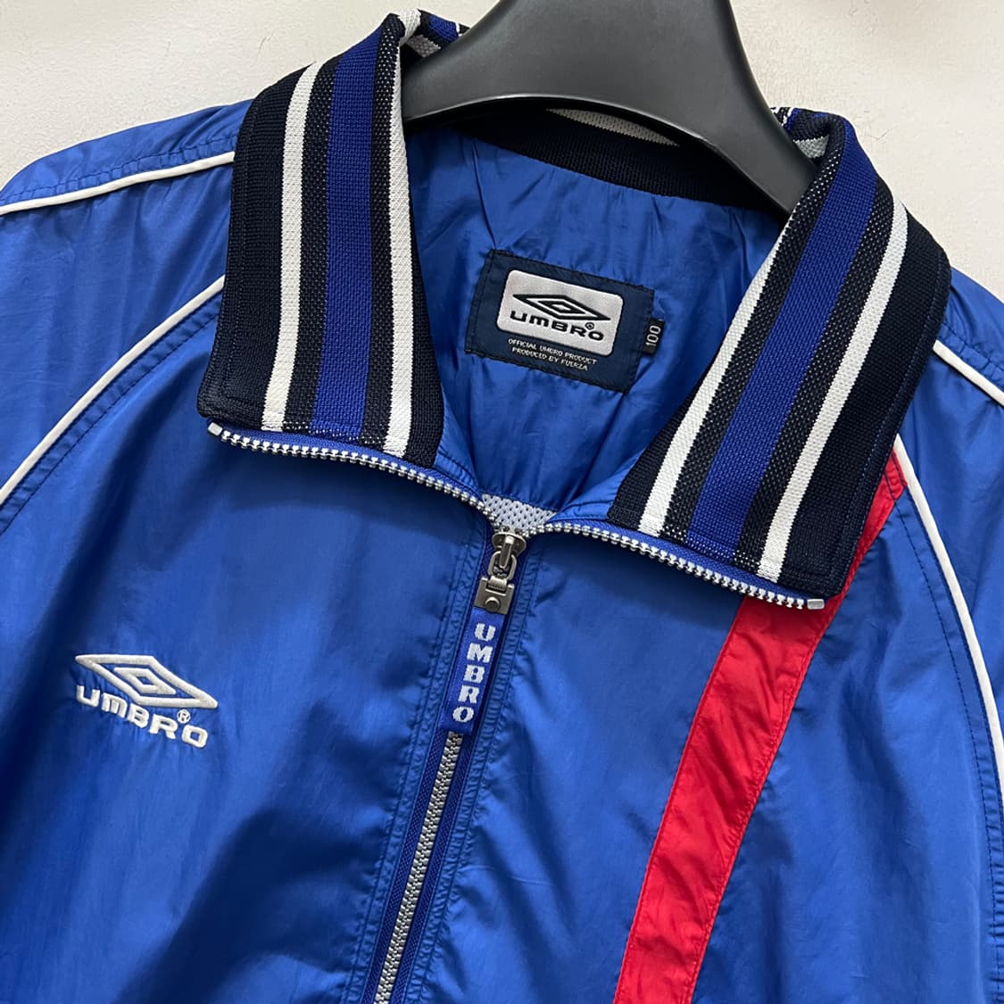 00s 엄브로 올드스쿨 투톤 트레이닝 바람막이 자켓 100 상품이미지3