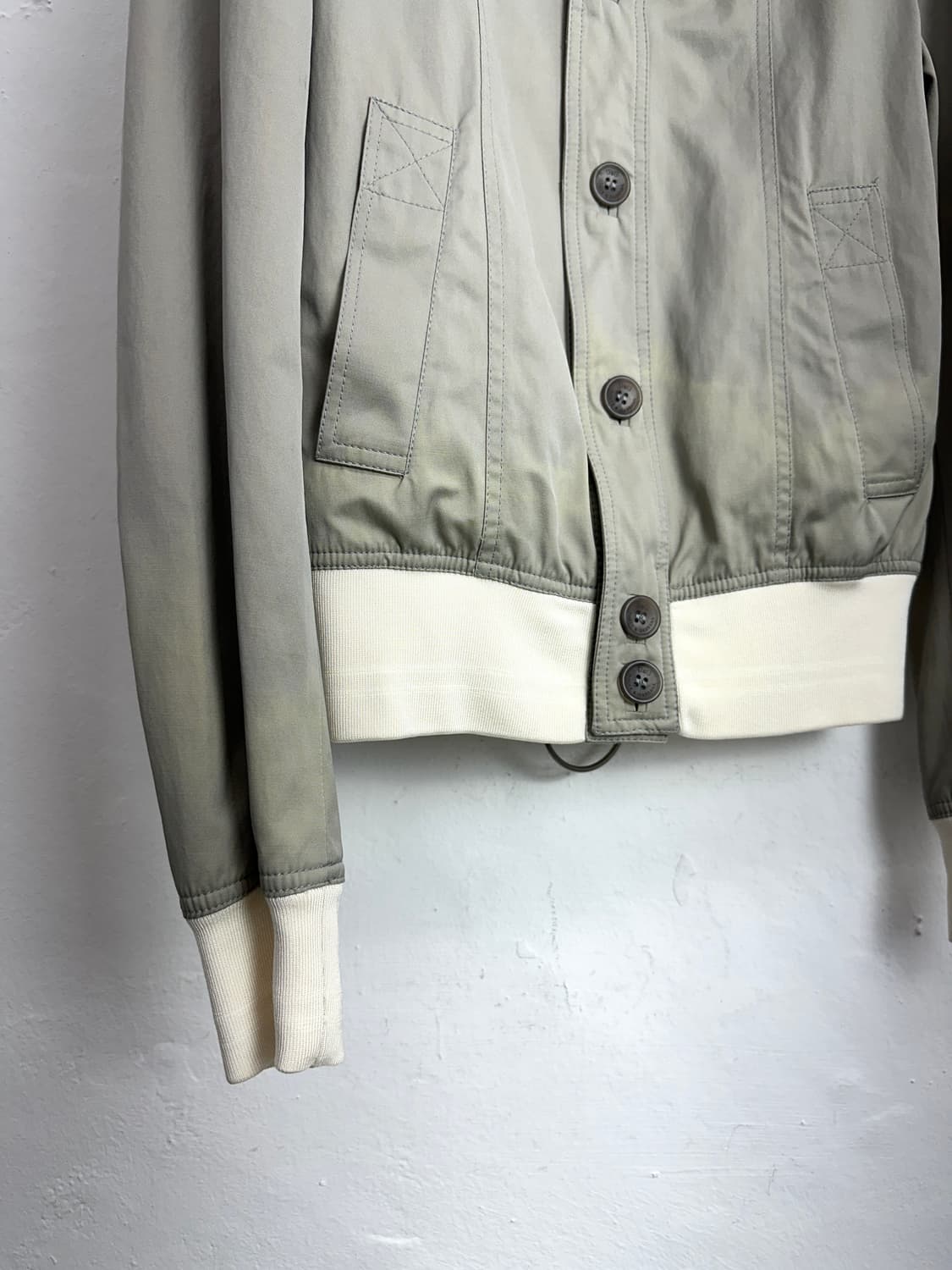 Dolce & Gabbana 2000s Buckle Neck Button 상품이미지4