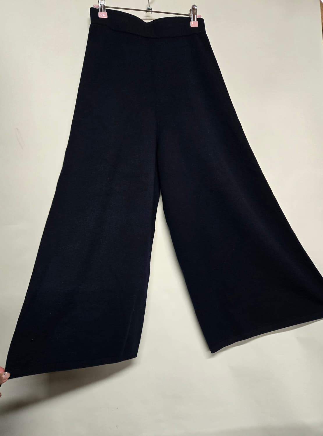 한섬 니트 와이드 팬츠 네이비 free 상품이미지2
