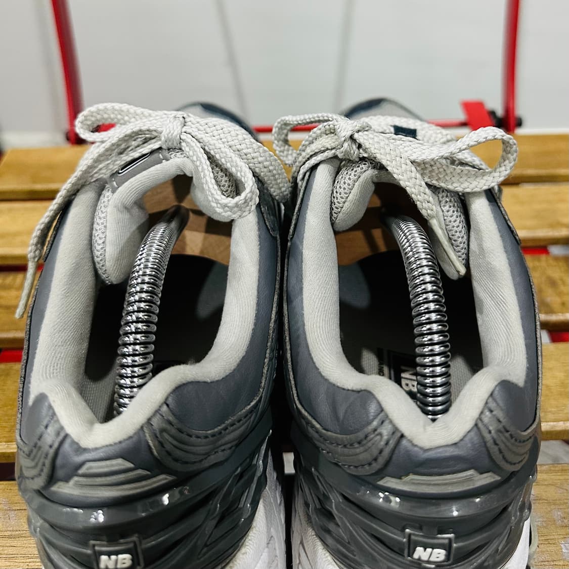 260) 뉴발란스 운동화 남성 남자 신발 1906R 그레이 상품이미지5