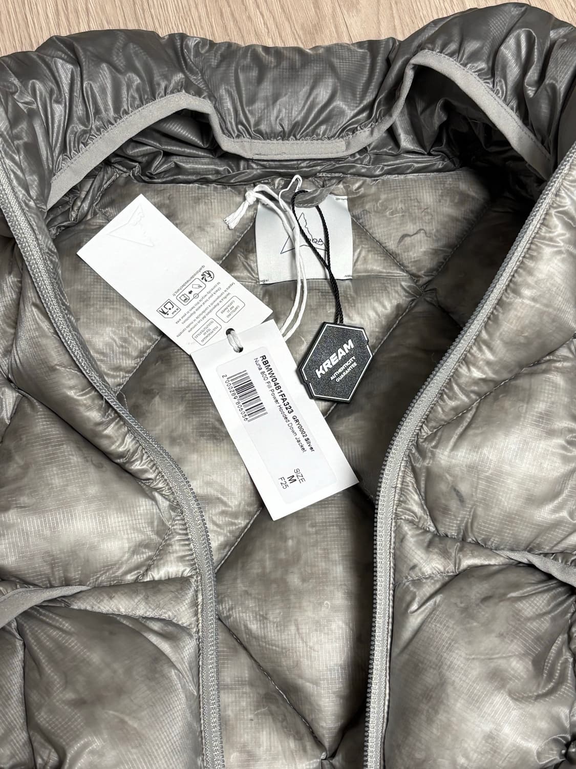 로아 누나 800 필 파워 후드 다운 자켓 실버 M 상품이미지2