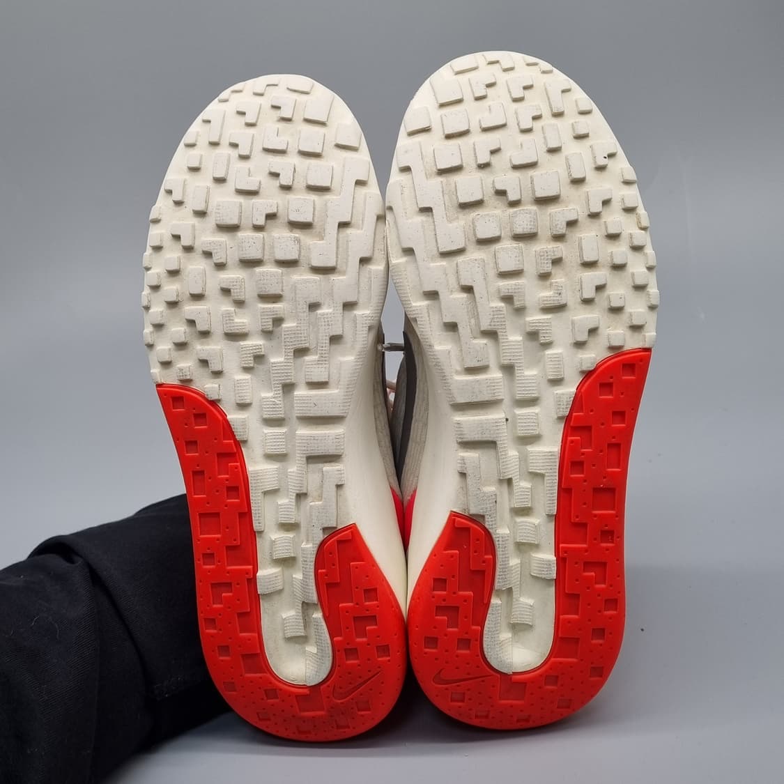 나이키 삭레이서 여성런닝화240  상품이미지3