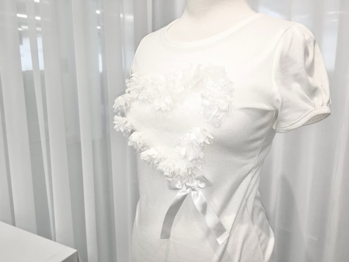 Frill Heart Baby Tee 상품이미지2