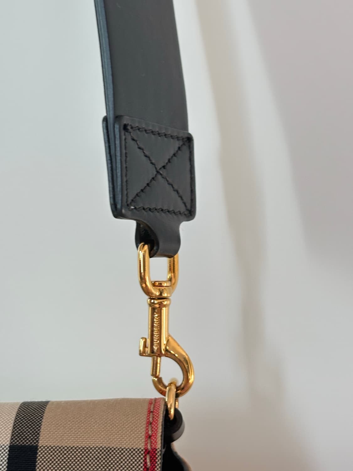 버버리 체크 크로스백 상품이미지5