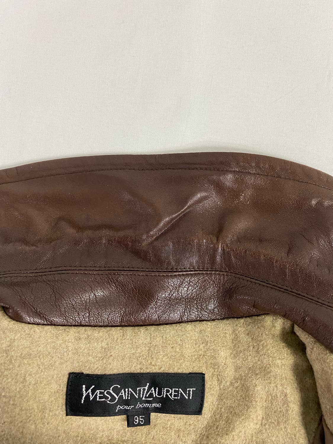 입생로랑 YSL 90s 레더 카라넥 코트 M 상품이미지6