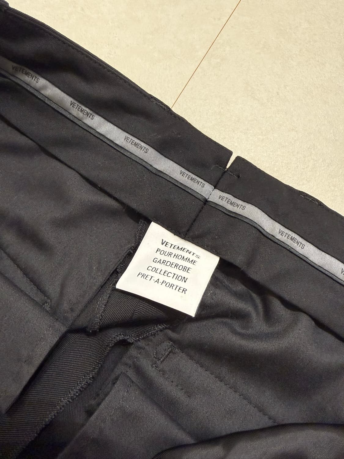 Vetements Low Rise Wide reg Trousers 베트멍 상품이미지7