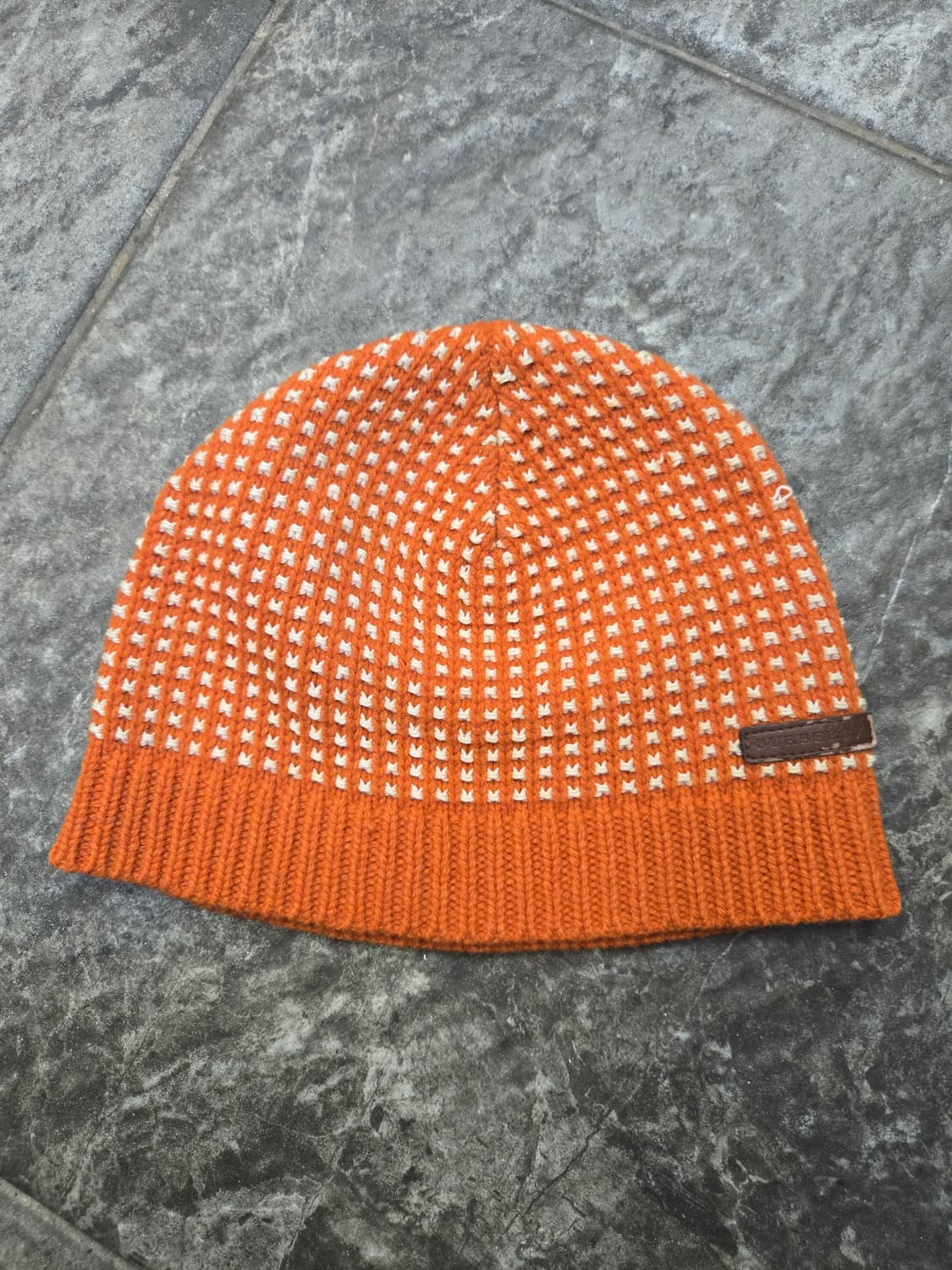 버버리 정품 오렌지 비니 정품  상품이미지1