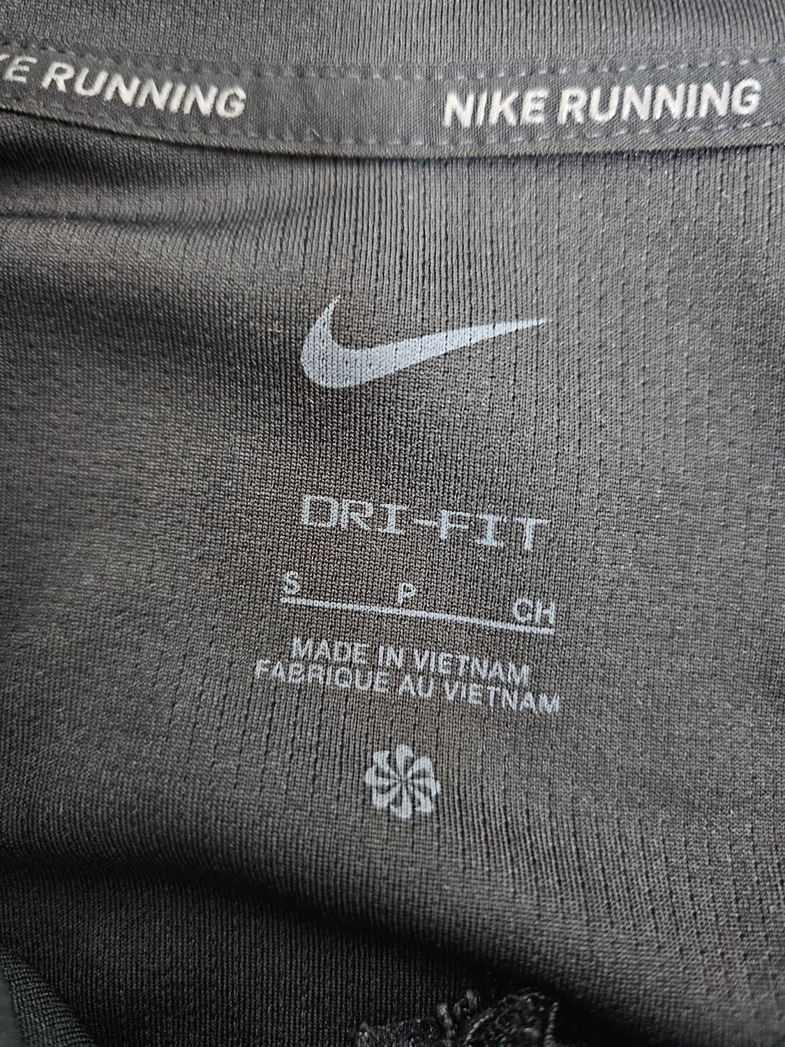 나이키 여성 드라이핏 러닝티셔츠 S 상품이미지3