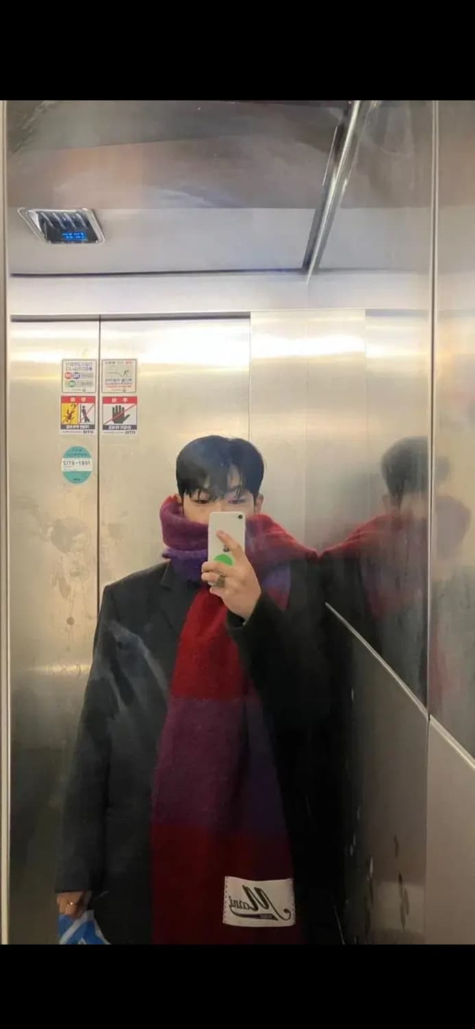 마르니 머플러 착샷o 상품이미지4