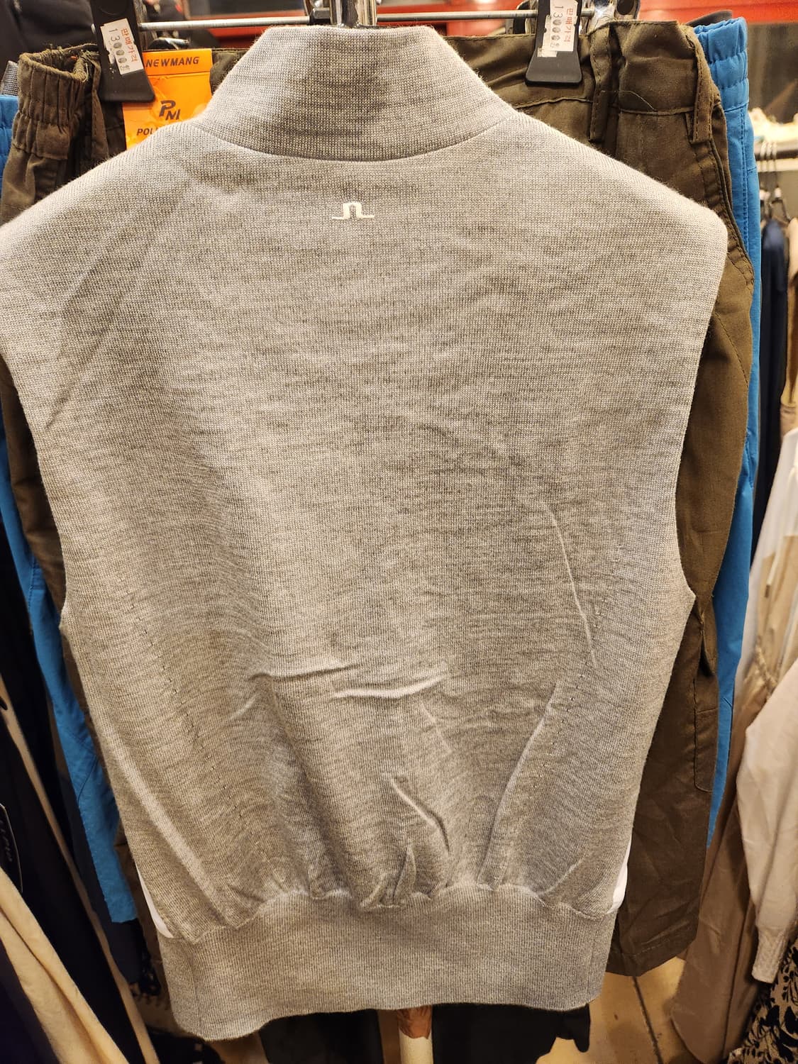 제이린드버그 헤일리 하이브리드 스웨터 베스트 화이트 상품이미지5