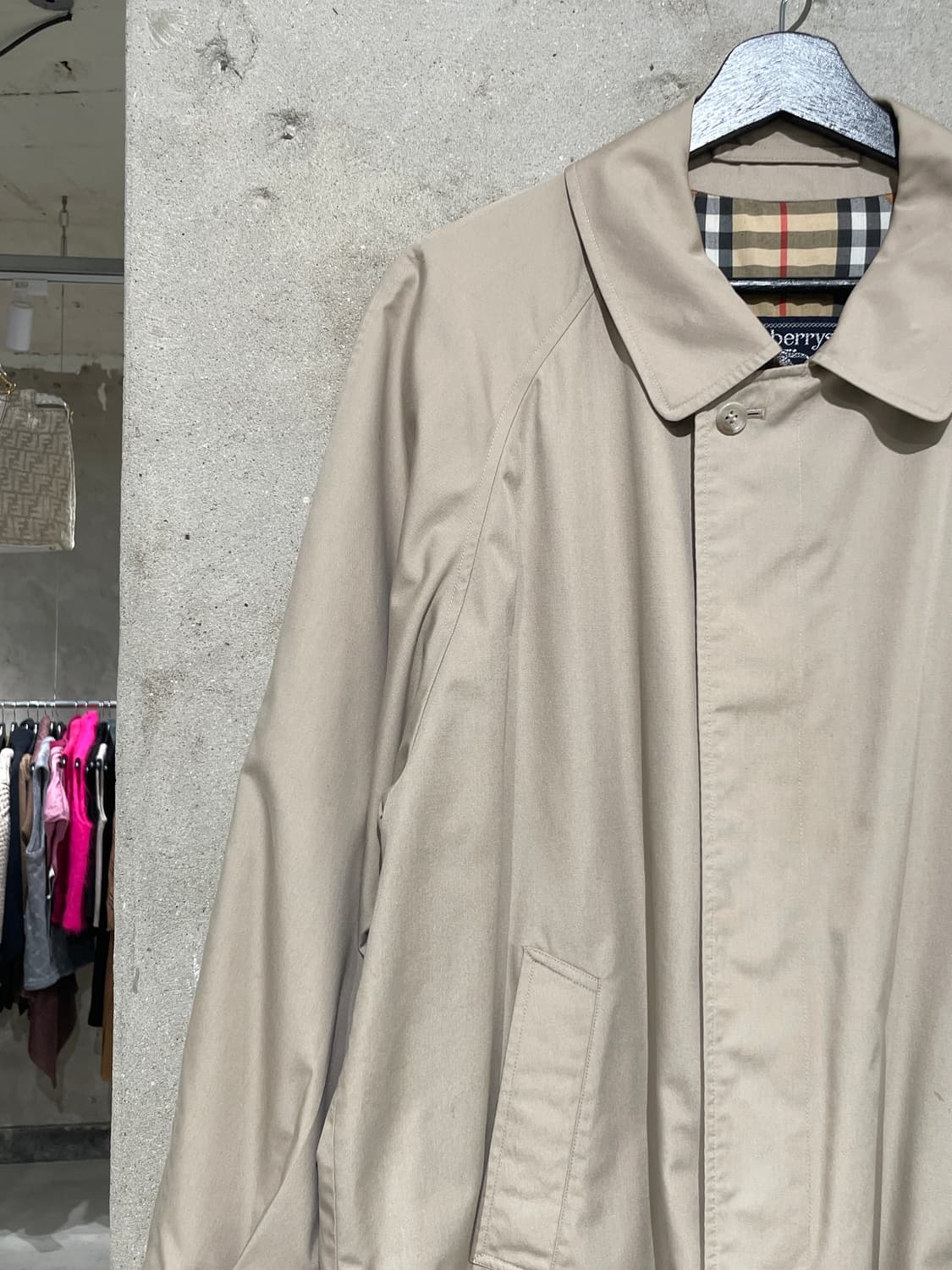 버버리 라이트 베이지 히든 집업 블루종 자켓 상품이미지2