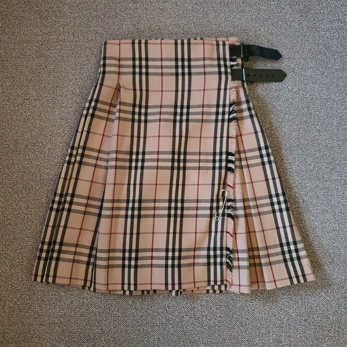 정품 버버리 여성 노바체크 랩 스커트 상품이미지2