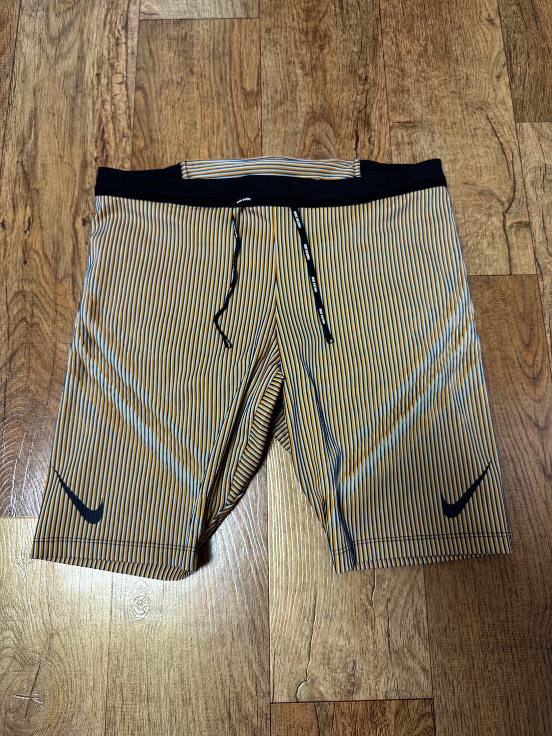 [XL] 나이키 드라이핏 ADV 에어로스위프트 러닝 하프 타이즈 브라운 상품이미지2