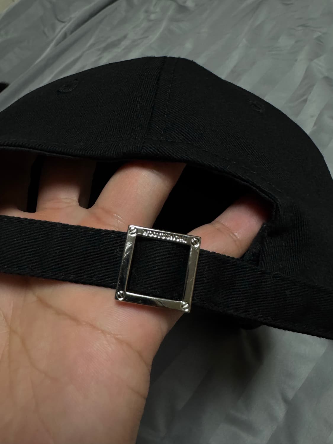 [OS] 우영미 화이트 자수 로고 볼캡 블랙 상품이미지4