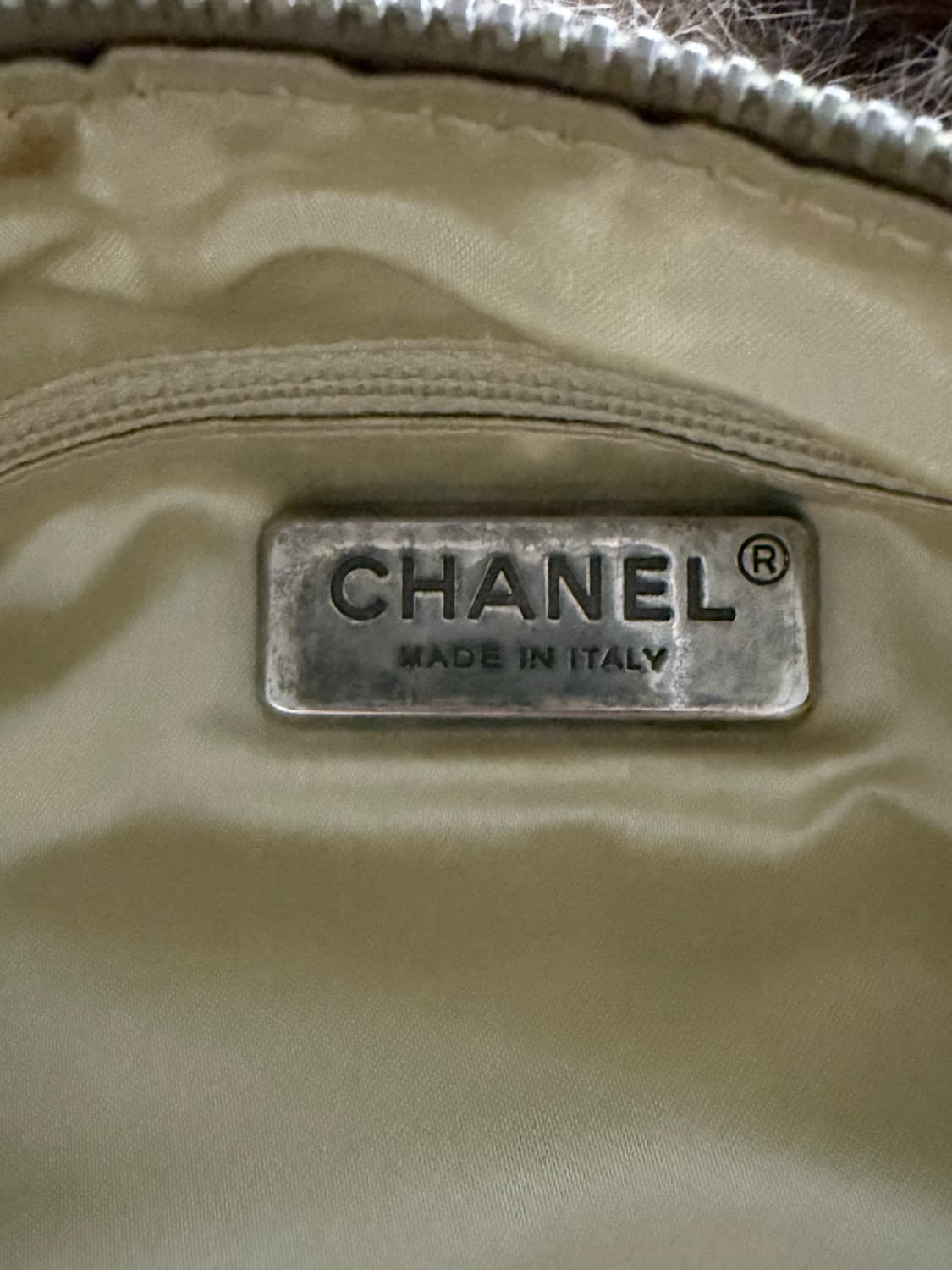 Chanel 샤넬 퍼 하프문 숄더백 상품이미지7