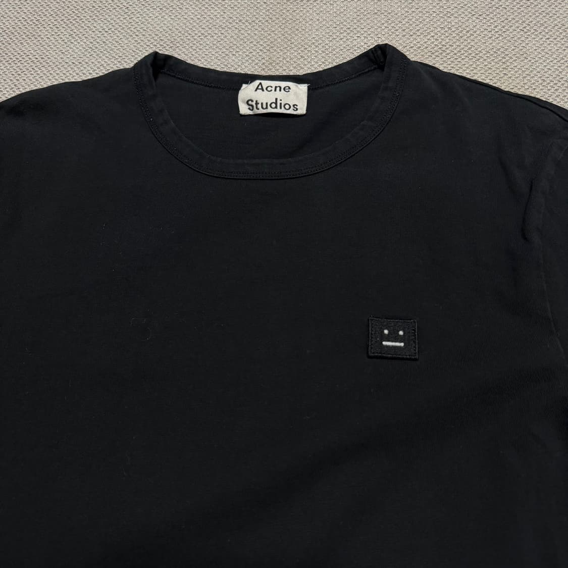 아크네 스튜디오 로고 롱슬리브 상품이미지2