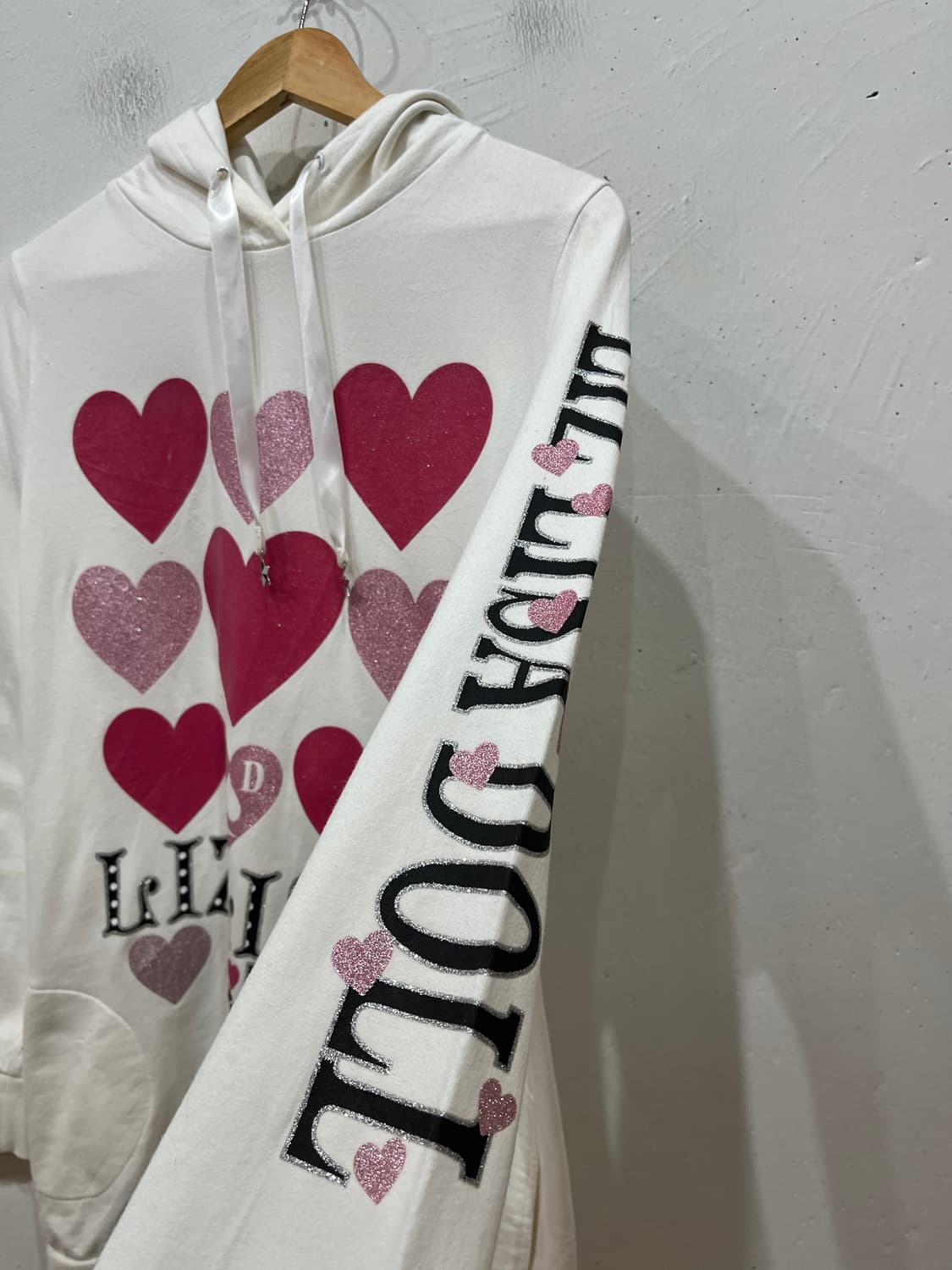 리즈리사 하트 후드티 상품이미지2