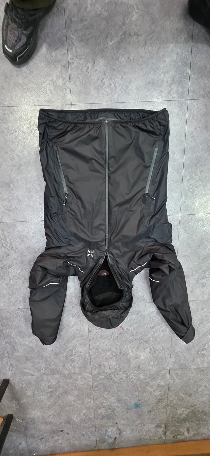 몬츄라 후드 네비스 지켓 상품이미지1