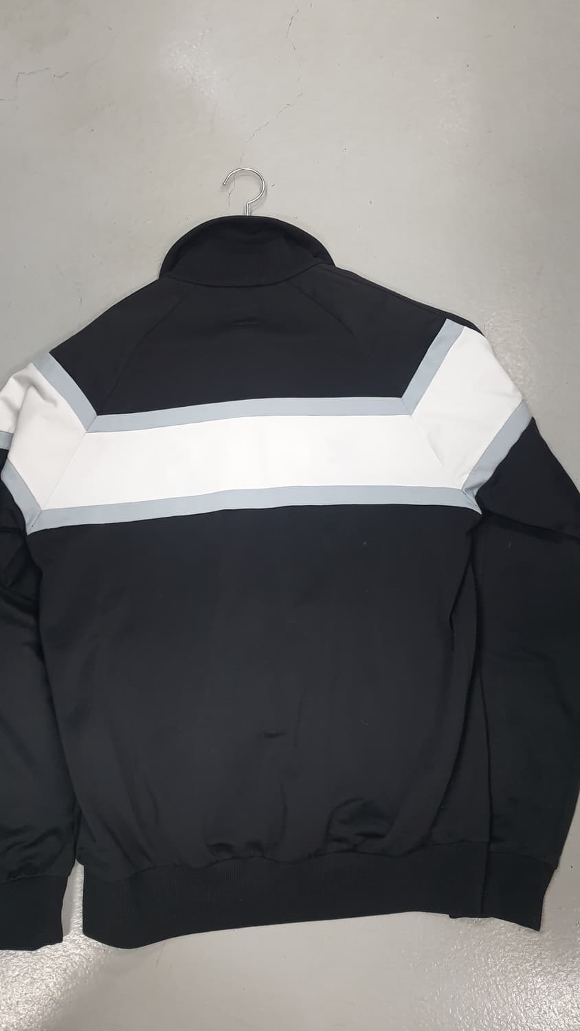 아디다스 뉴캐슬 트랙탑 105 상품이미지2