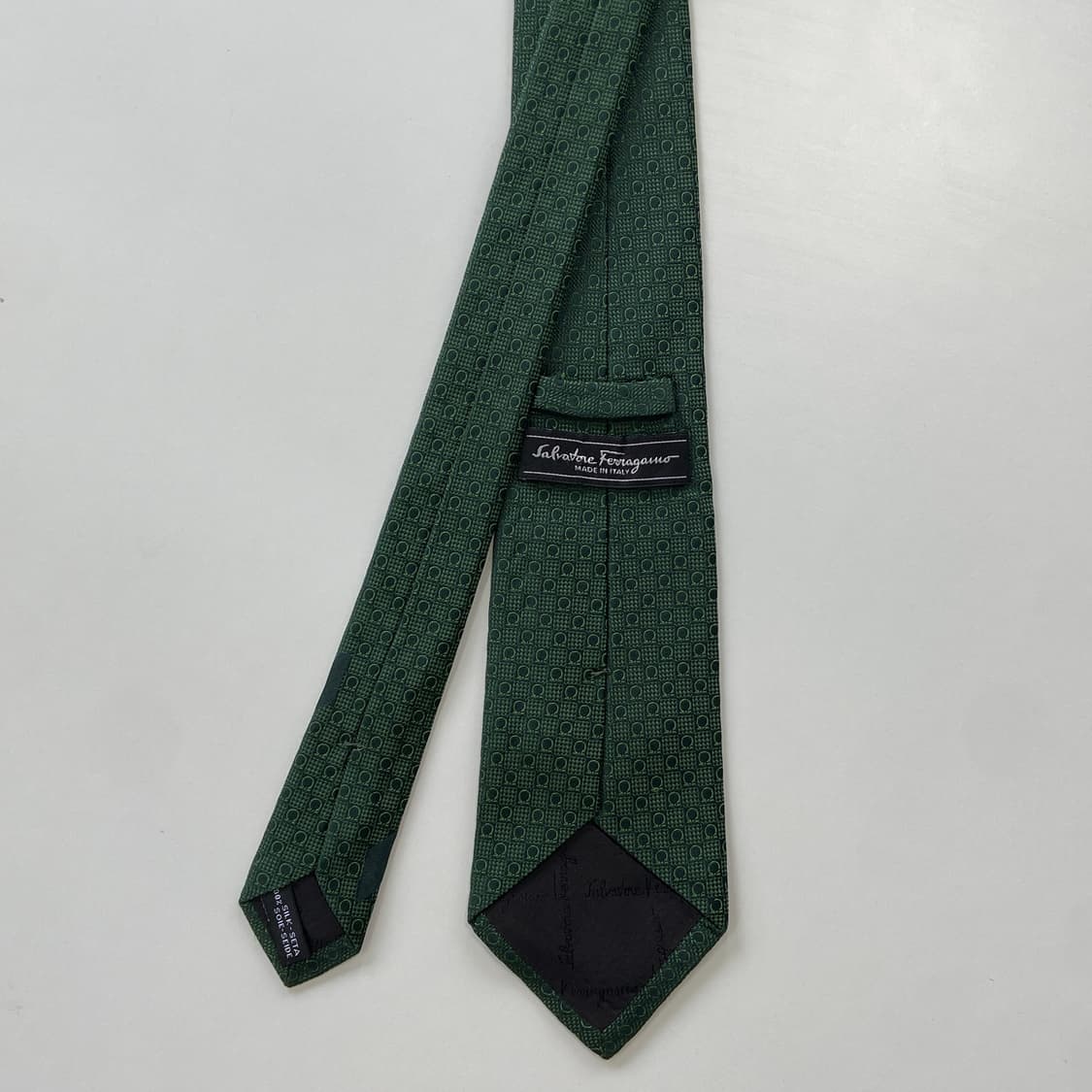 페레가모(Ferragamo) 명품 정품 모노그램 넥타이 8.6cm 상품이미지2