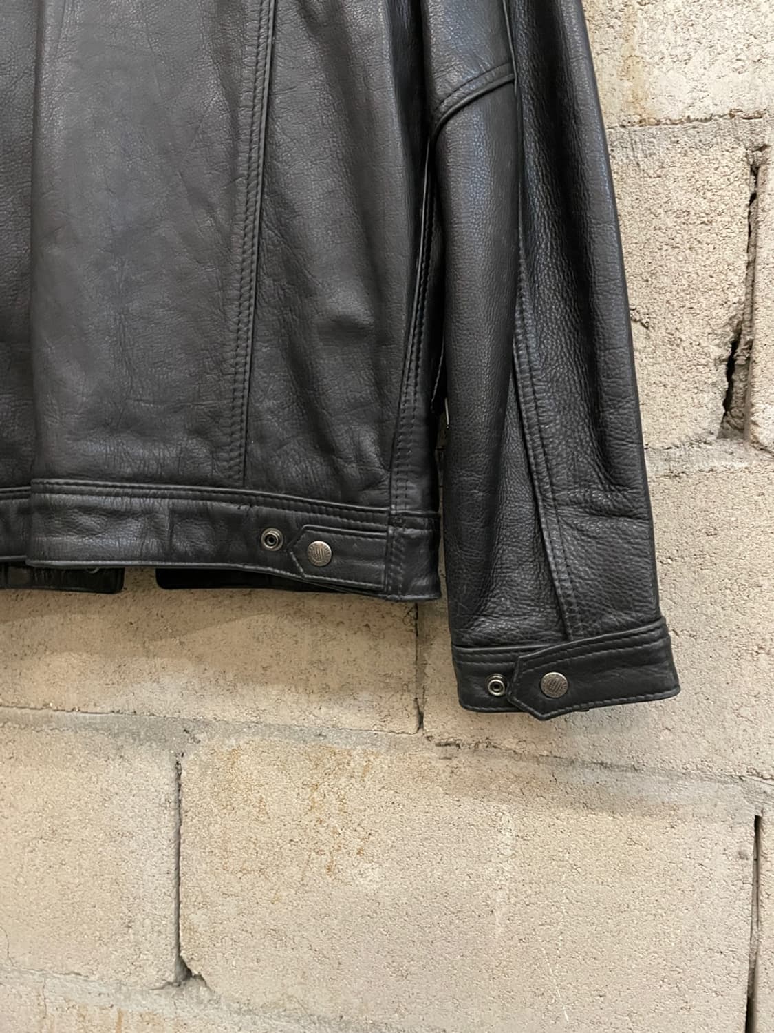 폭스 크릭 논 카라 가죽 자켓 상품이미지5