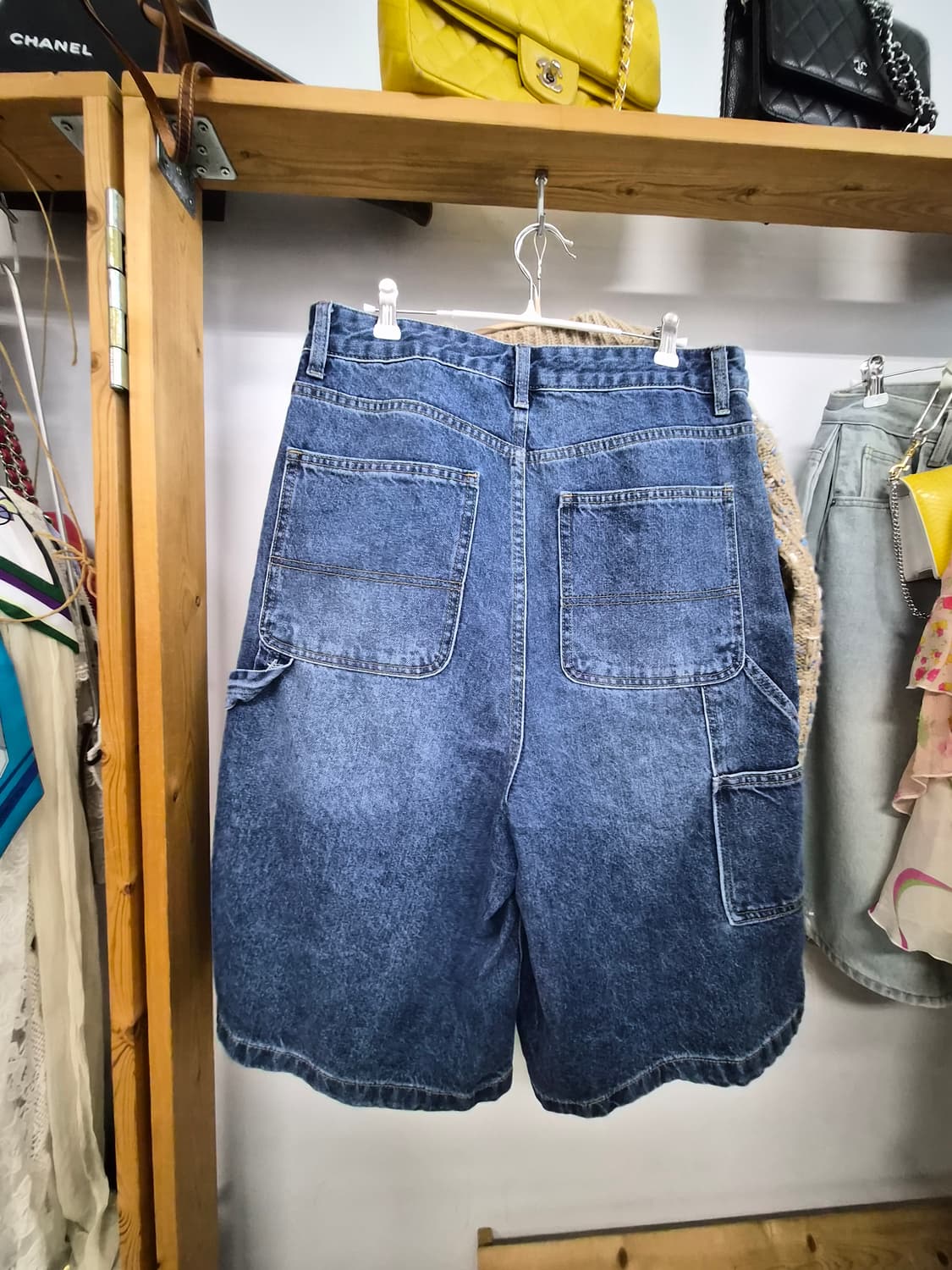 COS 프린지 트위드 니트 가디건 . 카고데님  버뮤다팬츠 상품이미지9