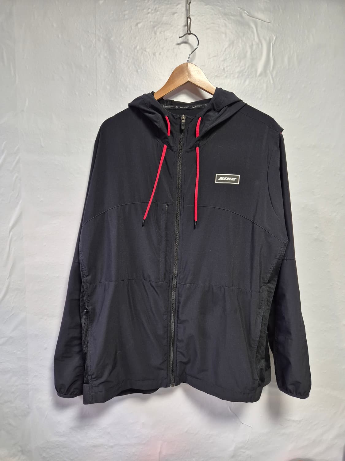 나이키 블랙 클래시 스포츠 트레이닝드라이핏 바람막이 XL사이즈(상태A급) 상품이미지1