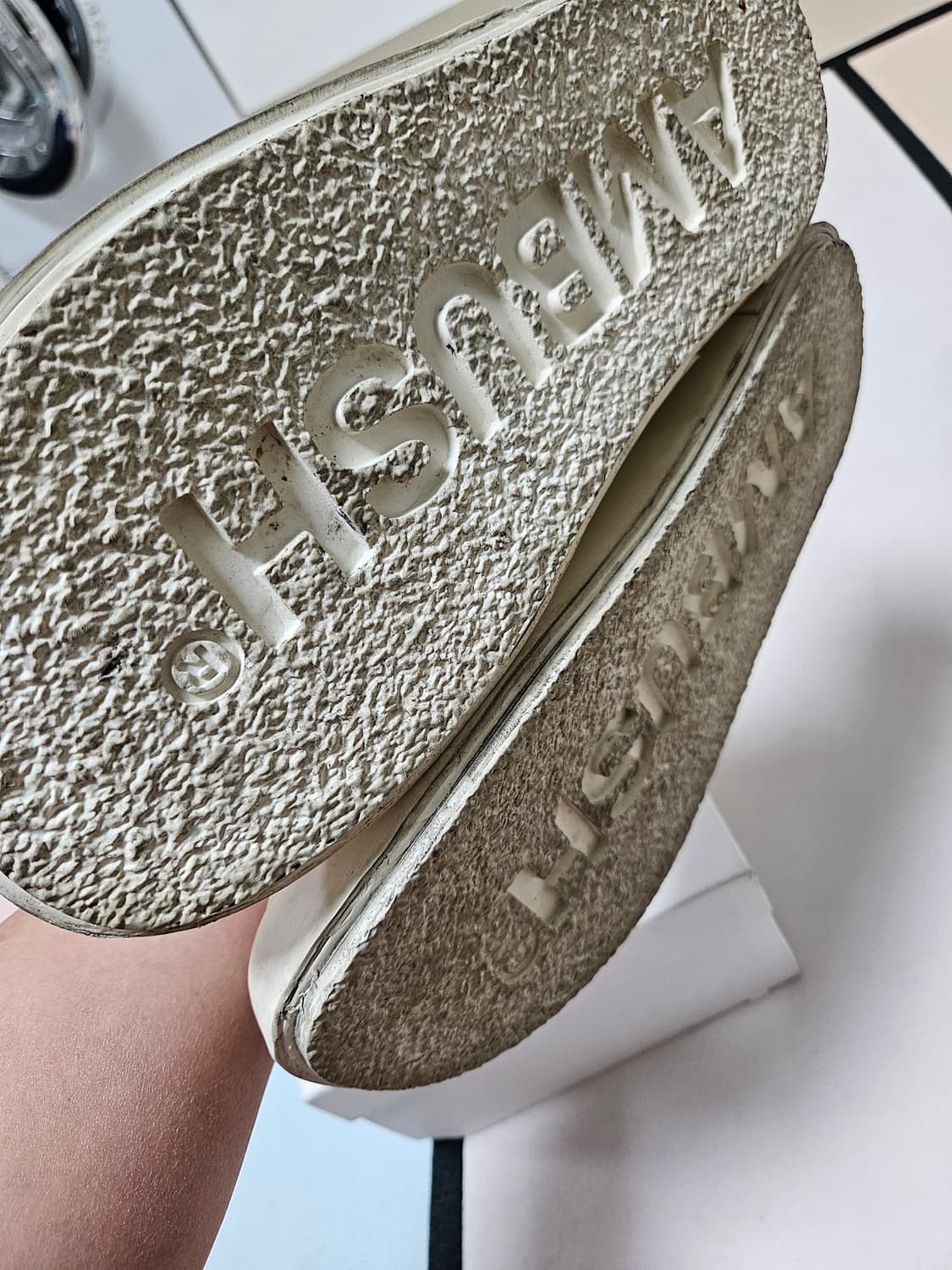 엠부쉬 벌커 나이즈드 하이브리드 레이스업 슈즈
 상품이미지9