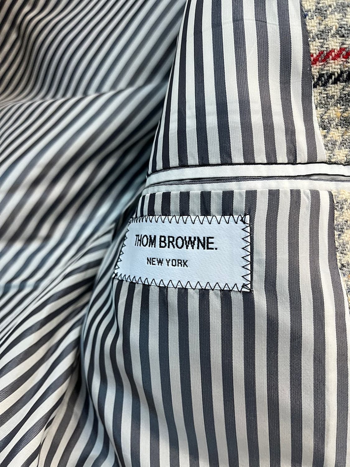 95) 톰브라운 하운드 패딩자켓  상품이미지9