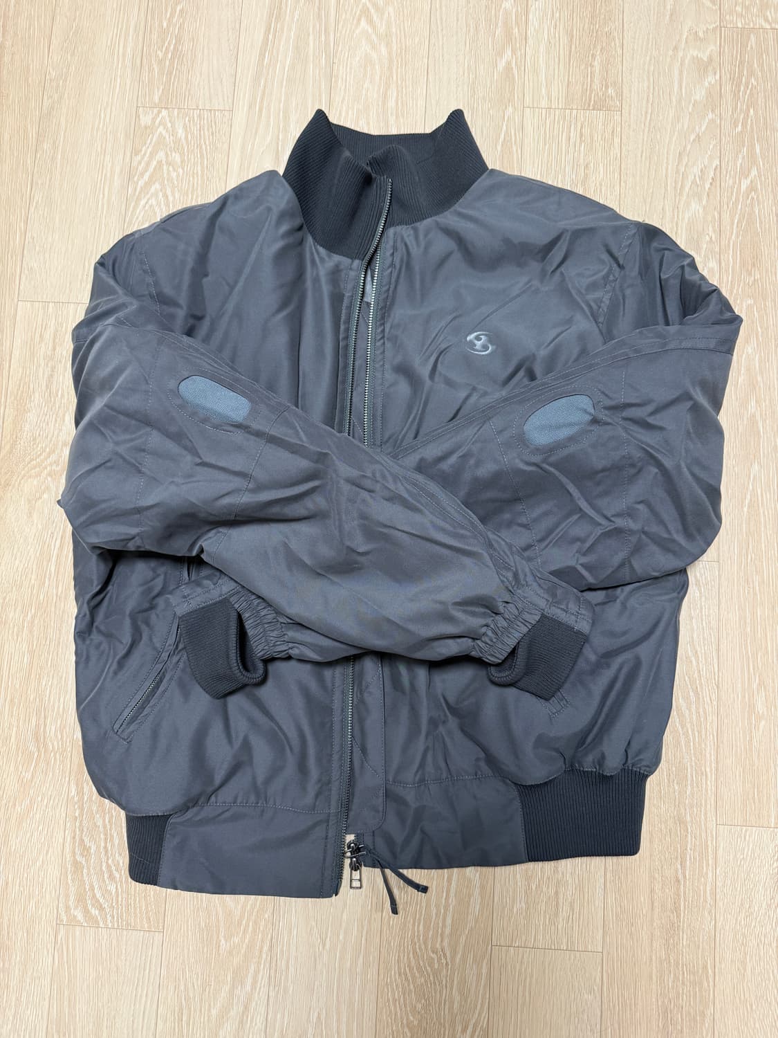 산산기어 봄버자켓 카키 3사이즈 팝니다 상품이미지2