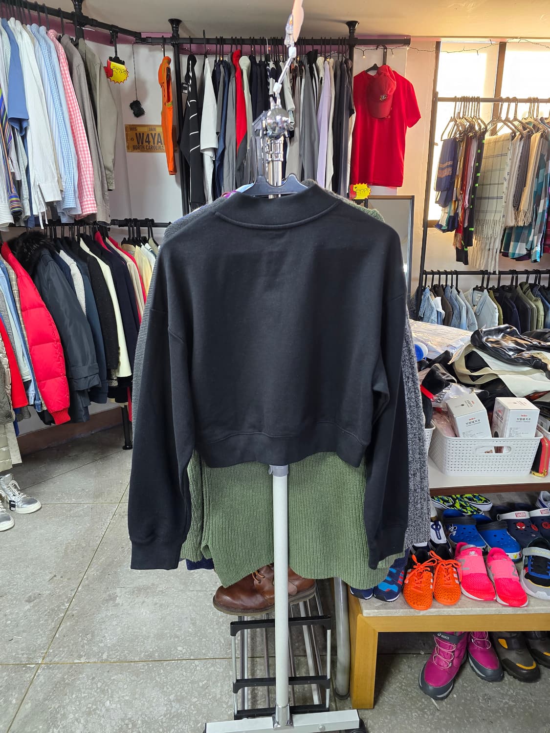 카파 블랙 크롭 맨투맨 (1416) 상품이미지2