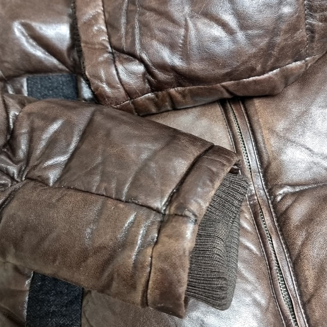 코오롱 시리즈(series) 양가죽 오리털 패딩 점퍼 브라운 남성(95) 상품이미지3